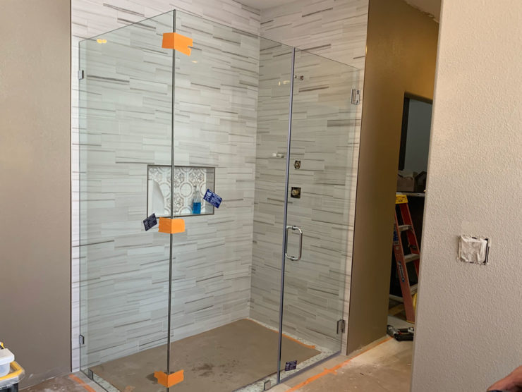 picture of a frameless glass shower enclosure